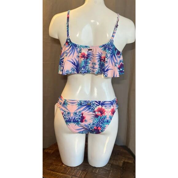 Roxy NWT Pink Hawaiian Flower 2 Piece New Bikini Swimsuit Flutter Top Small - Picture 2 of 16